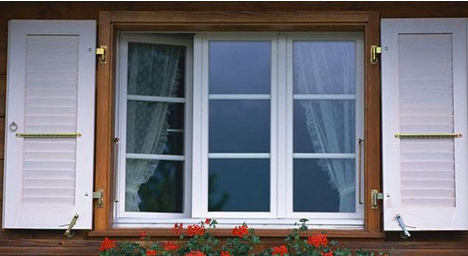 Why is aluminum used in window frames?